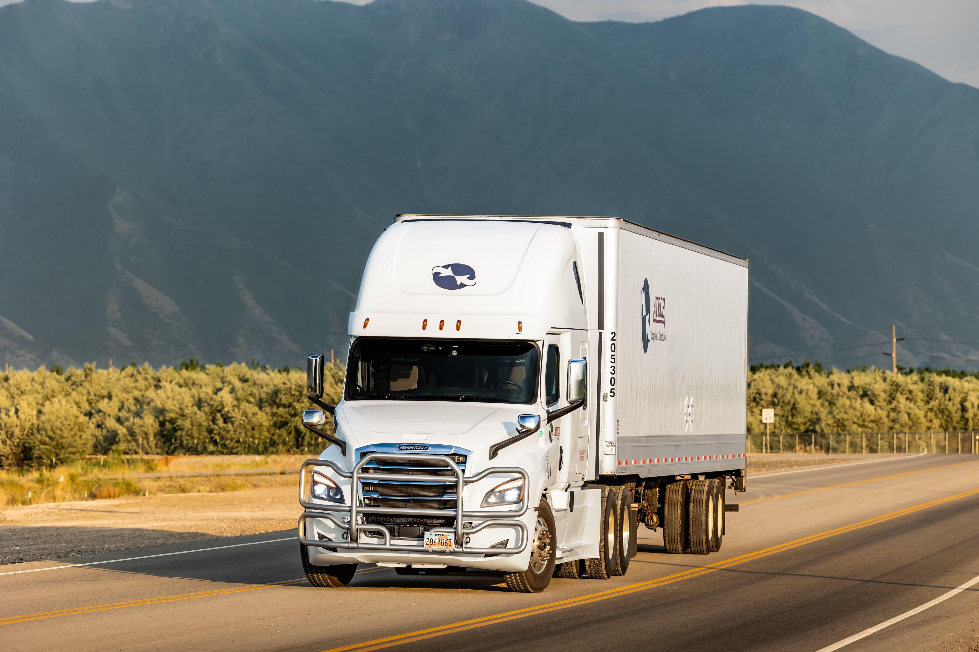 Inside a Dedicated Fleet Transition: What Happens in the First 90 Days