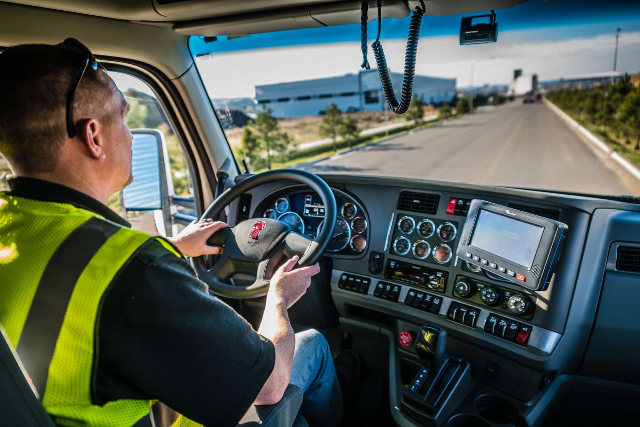 How Can Long Haul Truck Drivers Stay Healthy On The Road   Atech ...